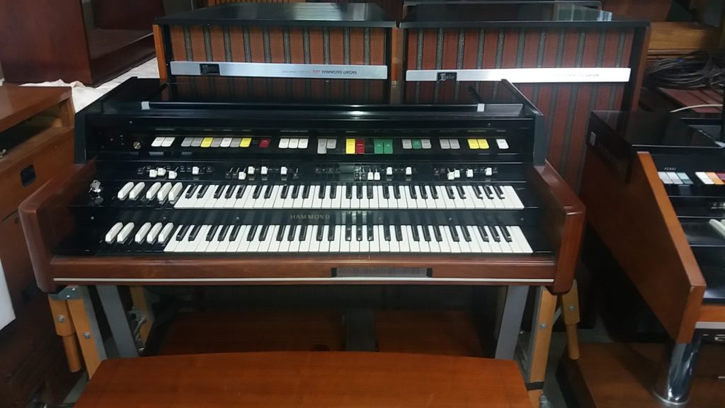 Hammond X77 met Leslie te koop